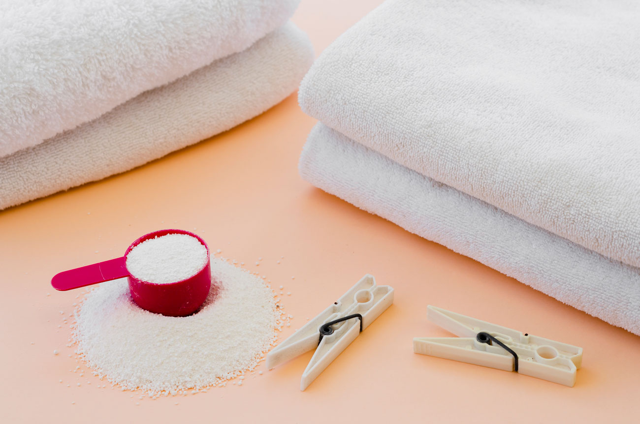Baking soda and clothespins