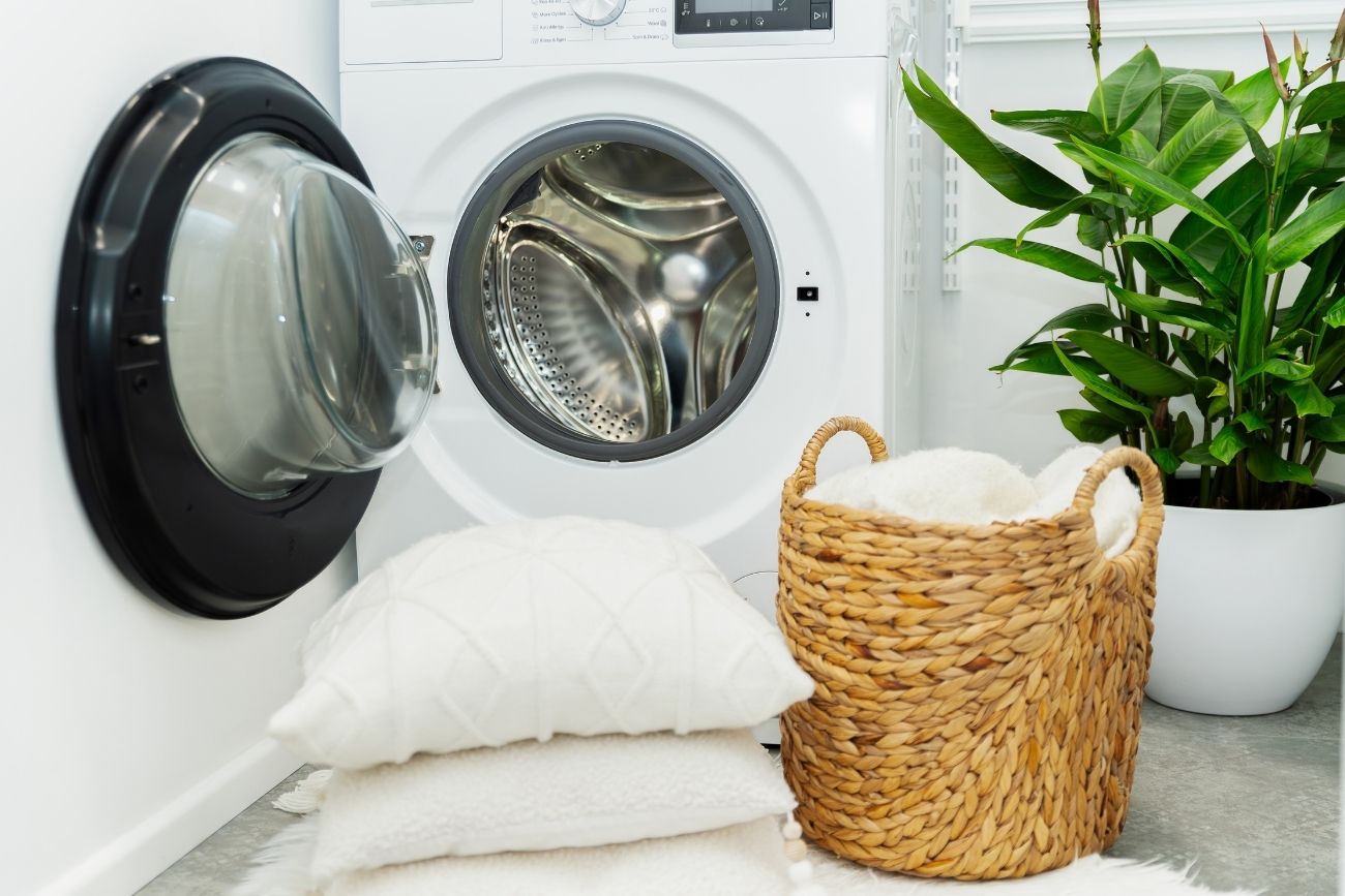 Washing pillows in a washing machine