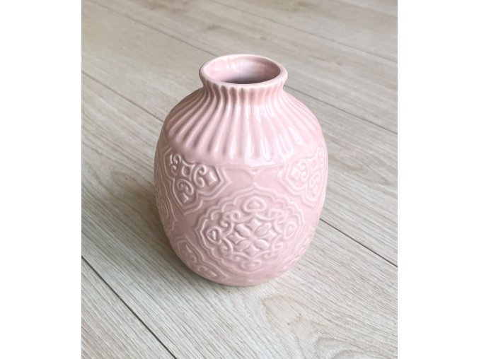 vaza ruzova boho