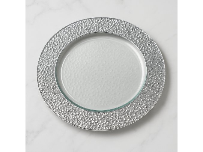 07C68FF9 8214 4992 8119 040FBF8342CB