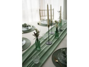 běhoun šifon eukalyptově zelený 3,9m, vyžehlený