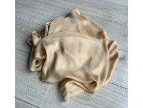 běhoun saténový hedvábný šifon zlatý 3,5m