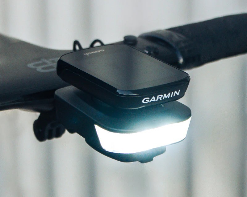 Světla na kolo Ravemen řady FR: praktický doplněk pro vaše navigace Garmin Edge