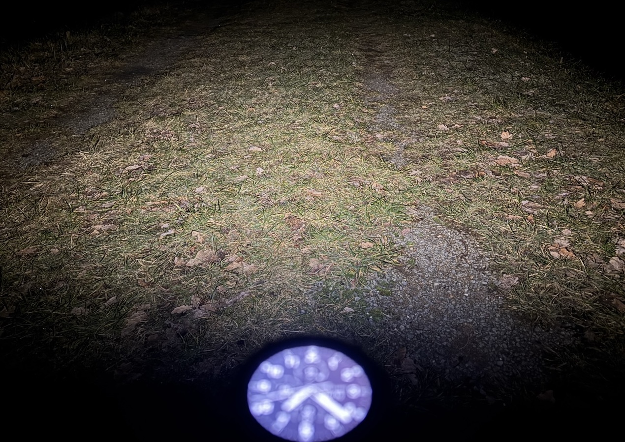 LED svítilna v hodinkách? Garmin a Suunto dokazují, že to dává smysl