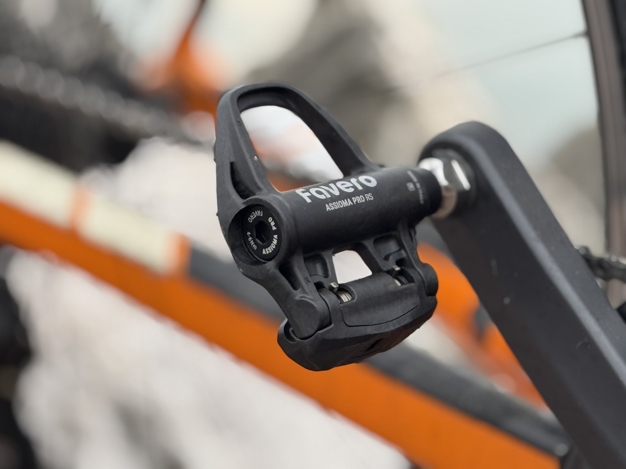Recenze wattmetru Favero Assioma PRO RS-1