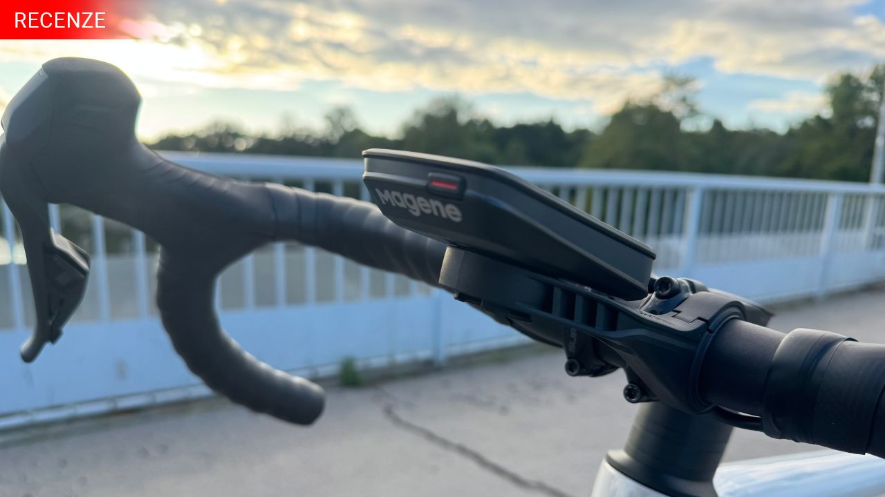 Recenze Magene C606 Pro: kompaktní cyklonavigace, která sází na úsporný displej