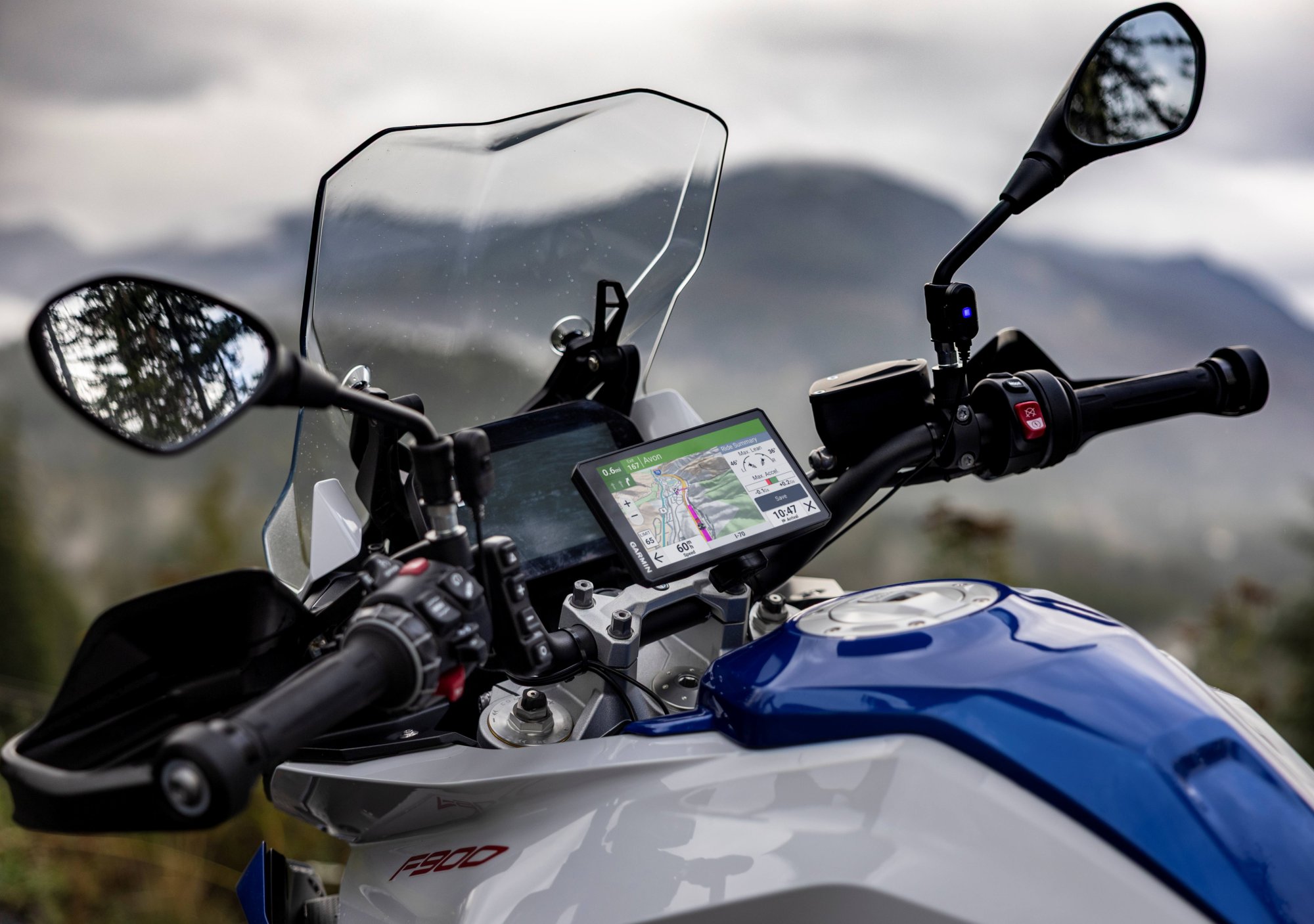 Garmin zūmo XT3: Motonavigace pro cestování i sportovní jízdu