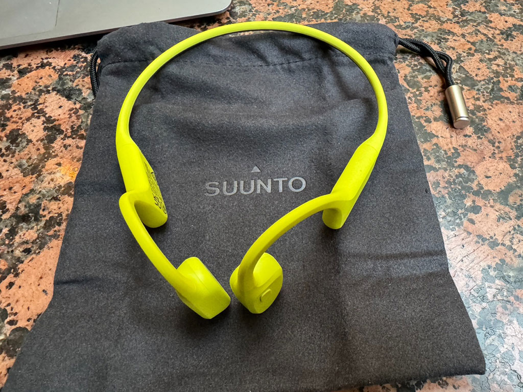 Recenze: Sportovní sluchátka Suunto Sonic s kostním vedením zvuku