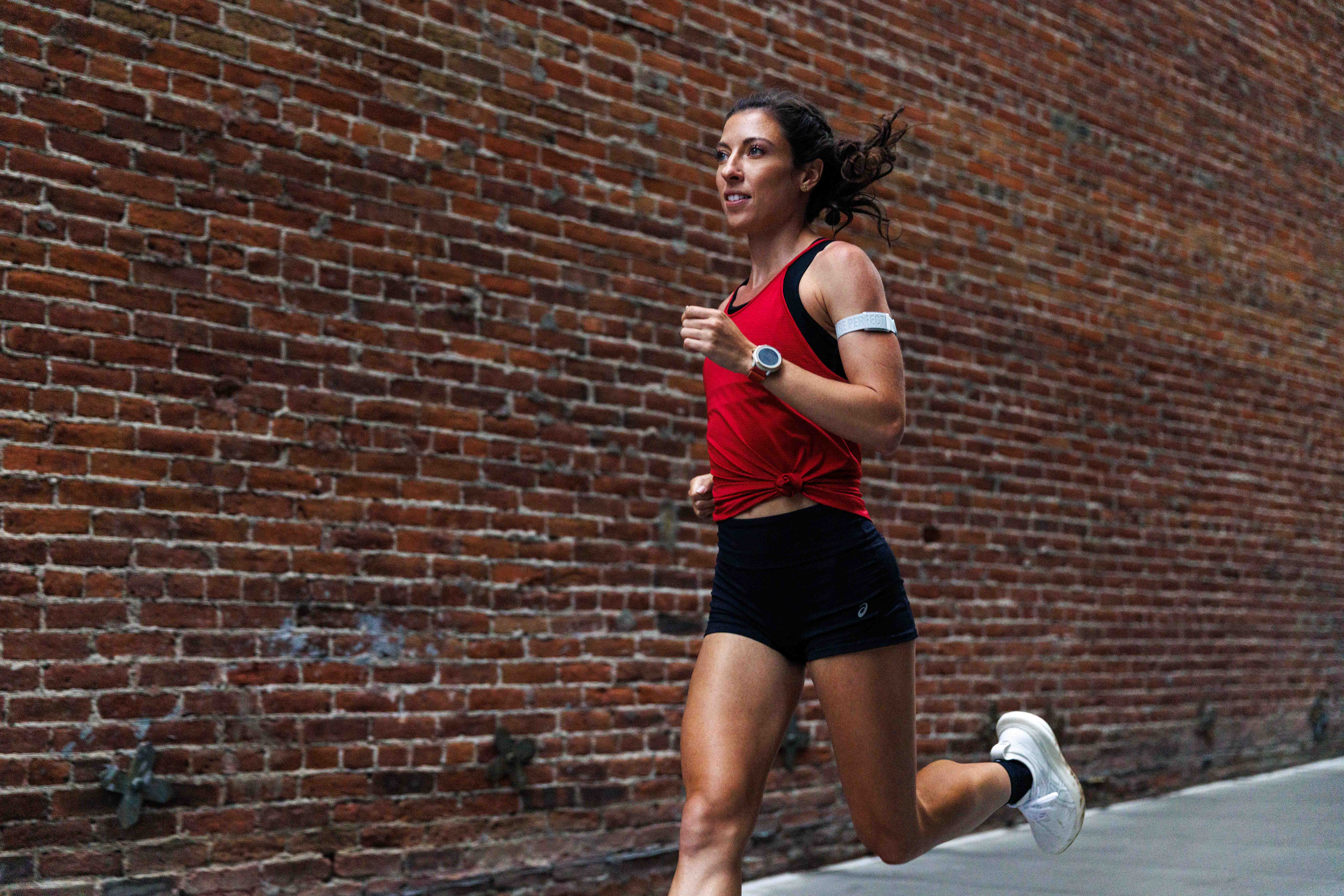 coros-opticky-snimac-tepove-frekvence-hrm-1