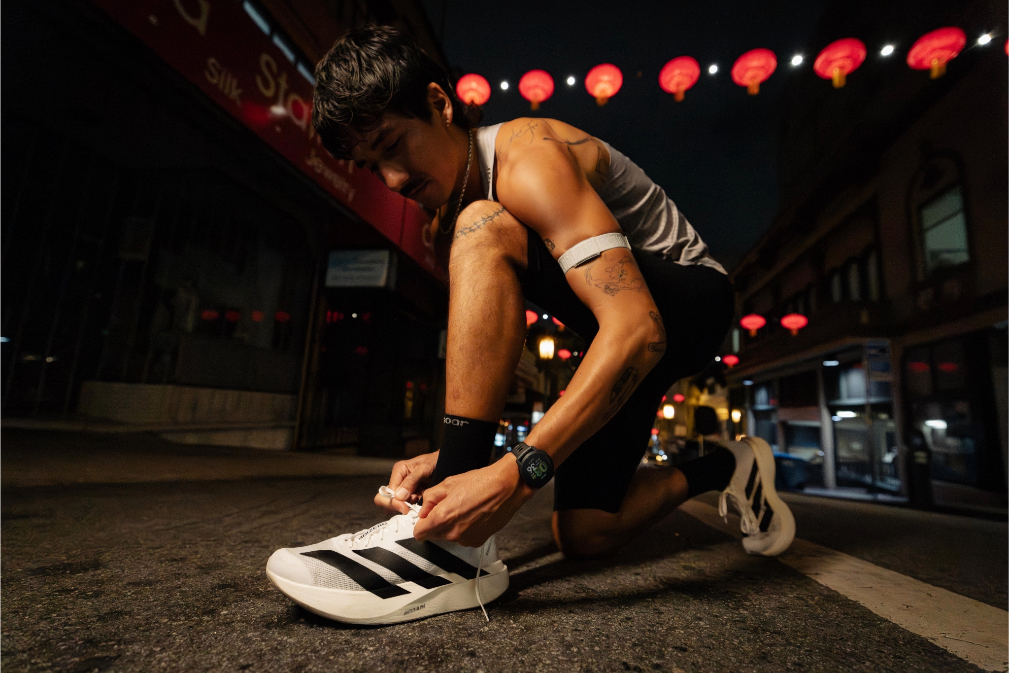 coros-pace-4-black-6