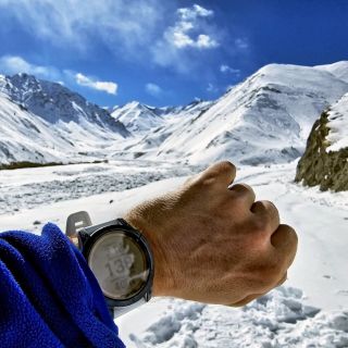 🐆 Fenix 8 v indickém Ladakhu: expedice za sněžným levhartem a manulem Fotograf divoké přírody Lukáš Zeman vyrazil do...