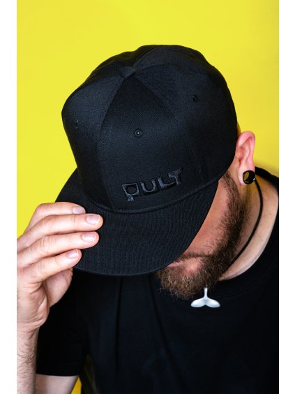 PULT merch kšiltovka 12 2025 KatkaA. (7)