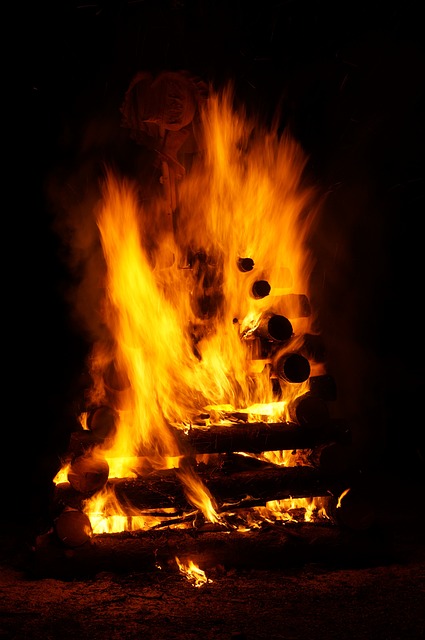 fire-340840_640