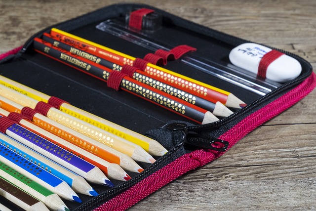 back-to-school-2737003_640