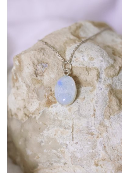 Stříbrný náhrdelník s Měsíčním kamenem (Moonstone)
