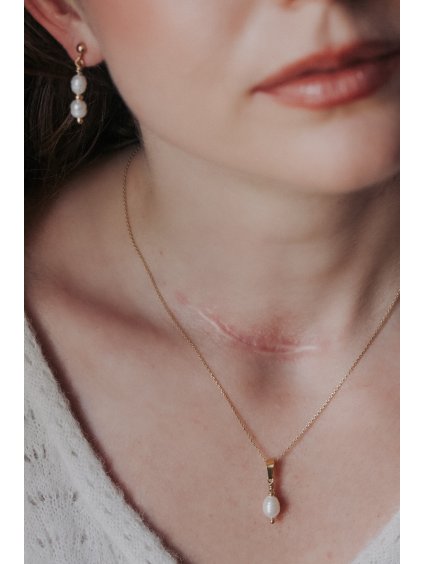 Náhrdelník Ophira pozlacený  Perlový náhrdelník Ophira