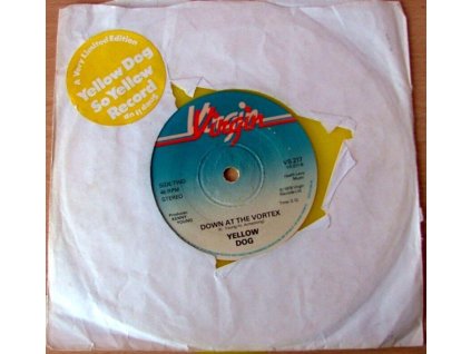 Yellow Dogs - Wait Until Midnight (Stav vinylu VG+ (Velice hraná deska nese výrazné stopy používání))