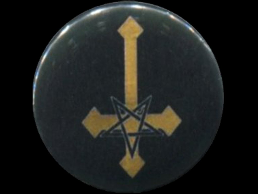 placka 25 kriz s pentagramem