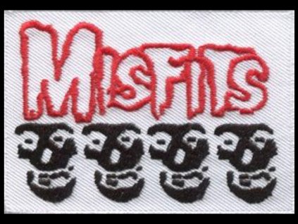 nasivka misfits lebky vysivana zazehlovaci