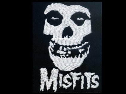 nasivka misfits lebka vysivana