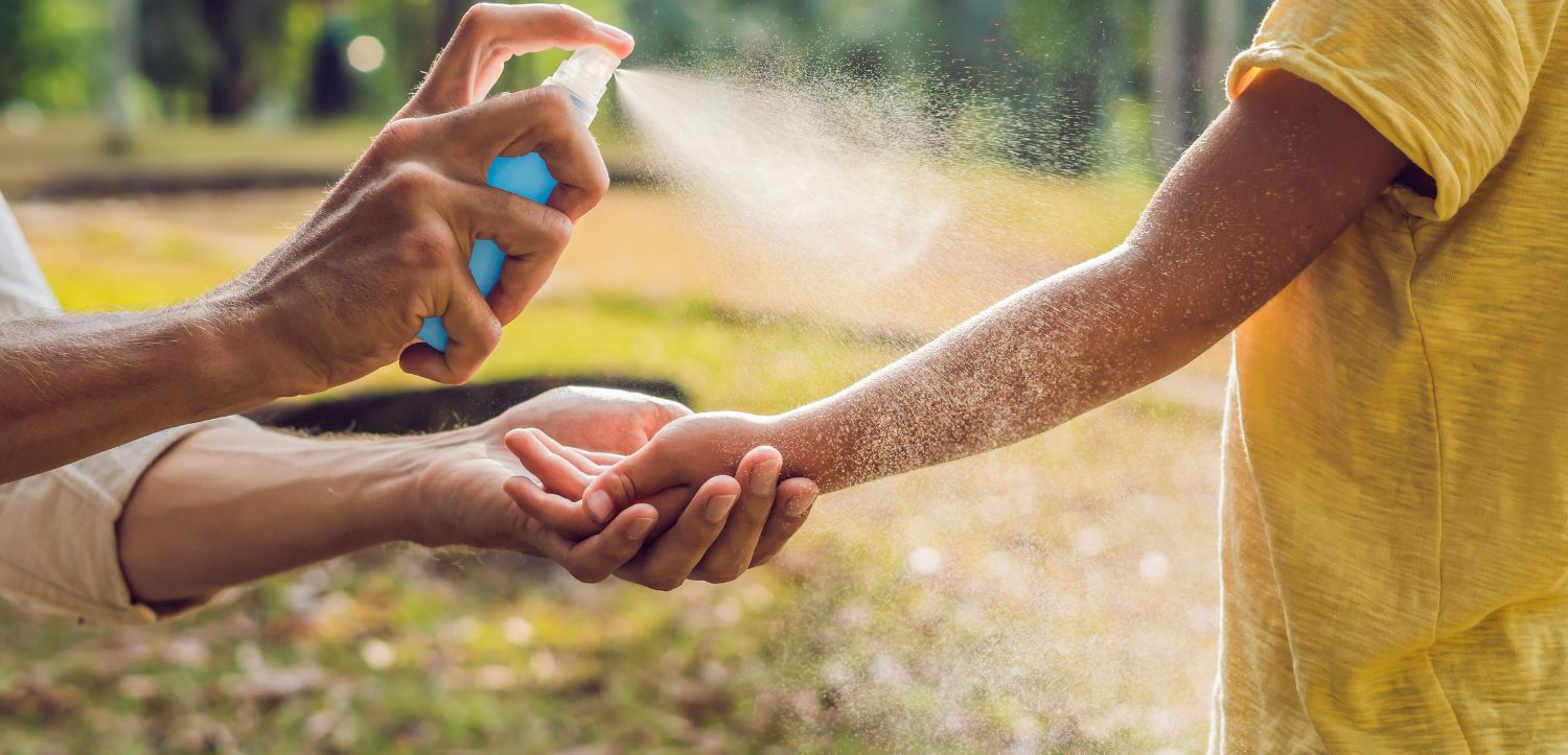 Přírodní repelent proti komárům a klíšťatům: vyhněte se chemii