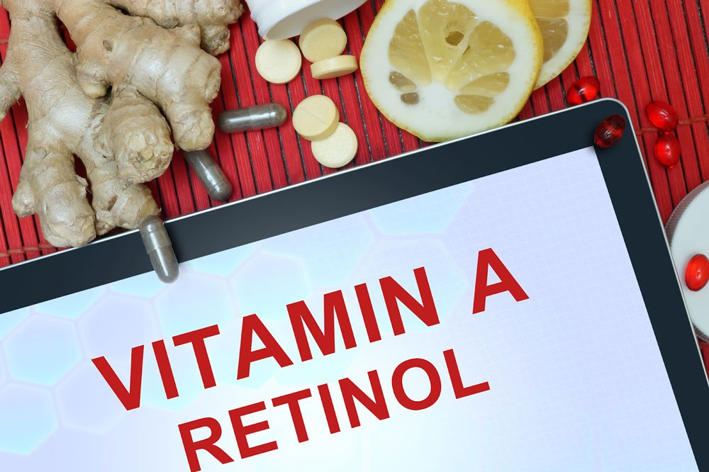 Jak se liší syntetický vitamín A (retinol) od toho přirozeného v potravinách?