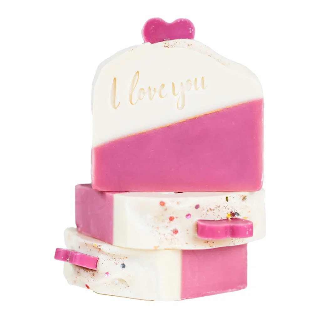 Love - ručne vyrábané mydlo, 100 g