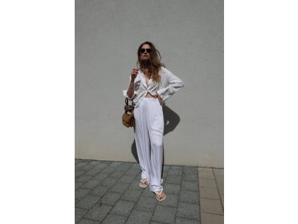 Viskózové kalhoty – lehkost, která tě provede celým létem