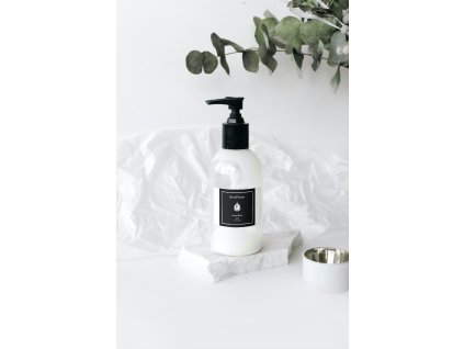 Telové mlieko Inšpirované Calvin Klein ‒ CK IN2U Her