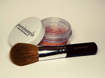 Minerální tvářenka a štětec Soft Face