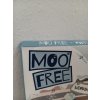 Moo-free adventní kalendář z bílé čokolády-POŠKOZENÝ OBAL