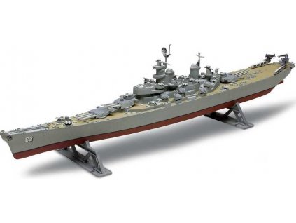 Plastic ModelKit MONOGRAM loď 0301 - USS Missouri Battleship (1:535)