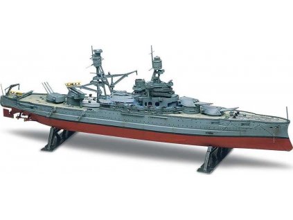 Plastic ModelKit MONOGRAM loď 0302 - USS Arizona Battleship (1:426)