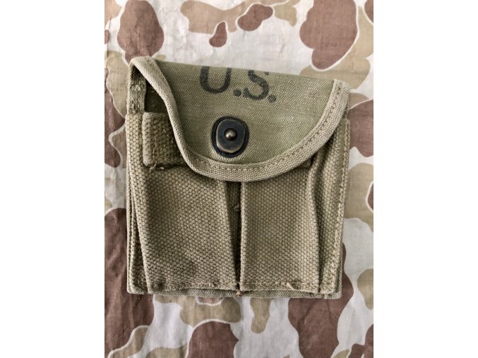 Magazine pouch for M1 carbine