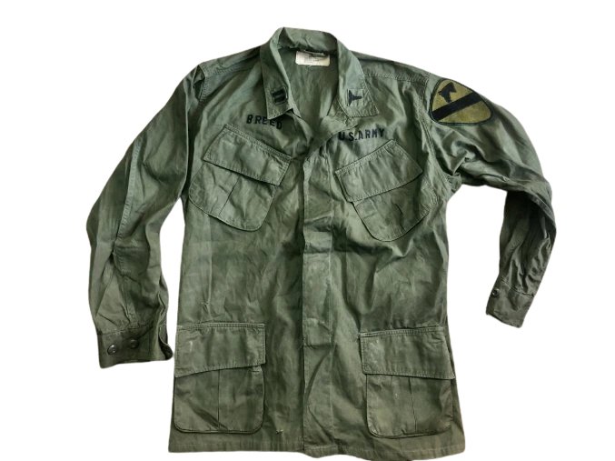COAT, MAN'S COMBAT, TROPICAL 3RD PATTERN - 1ST CAVALRY - M-R (2)