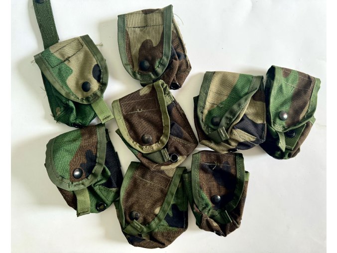 MOLLE II Pouch, Grenade, Hand - Woodland