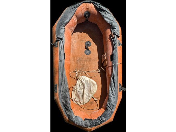 USAF One-Man Survival Dinghy / Life-raft - 1967