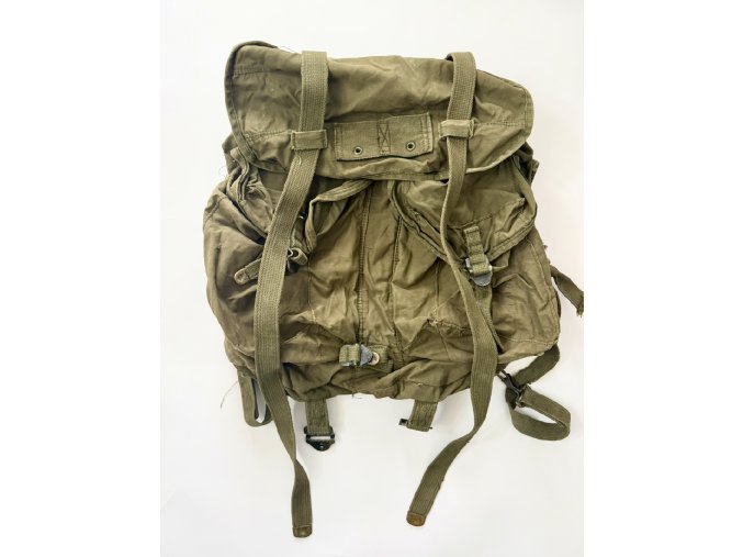 Original ARVN Rucksack | Ranger Pack | Vietnam War | X-Frame | Field Used