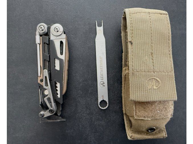 Leatherman MUT Tactical Multitool (AR-15/M4) | Used, Complete Set