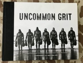 Kniha Uncomon Grit