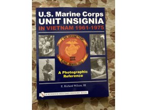 Buch "U.S. Marine Corps Unit Insignia in Vietnam 1961-1975"