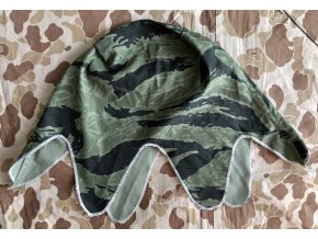 M1 helmet cover in Tigerstripe camouflage