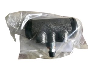 8583 brzdovy valecek prasatko predni 1 – upraveno