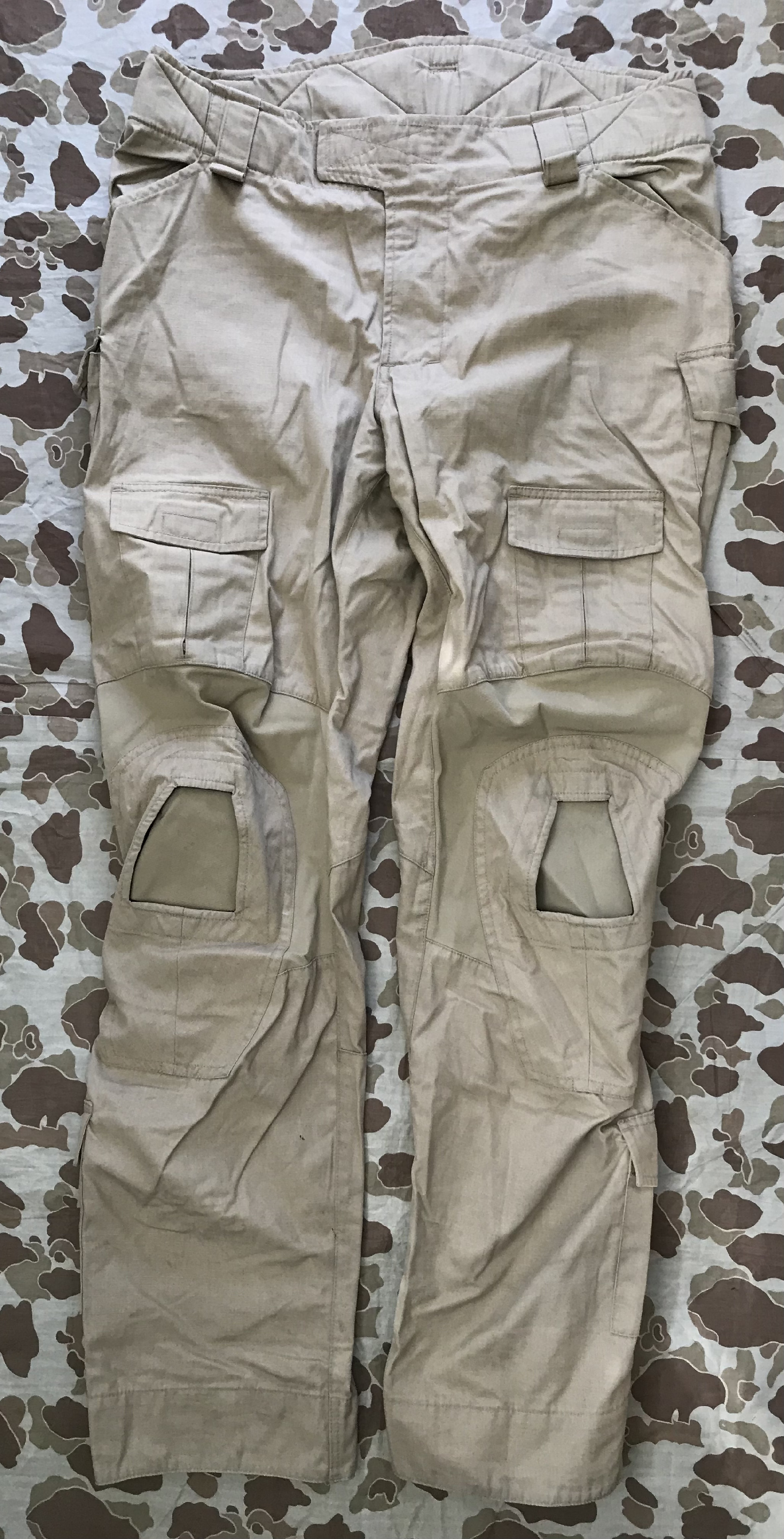 Kalhoty Crye Precision - pískové 36 L