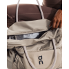 Batoh ON Running Track Pack 35L Lite Sand (Velikost OS)