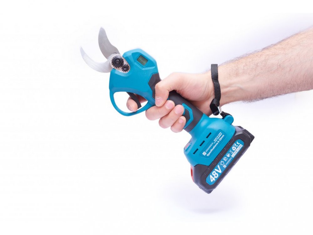 Ručná reťazová píla 21V + náhradná batéria