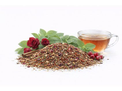 Bylinkový čaj s čerstvými ingrediencemi