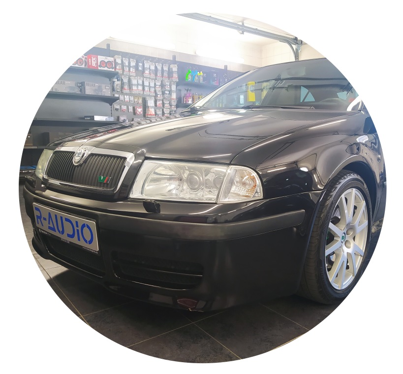 Škoda Octavia I RS – výměna všech reproduktorů a vytlumení dveří