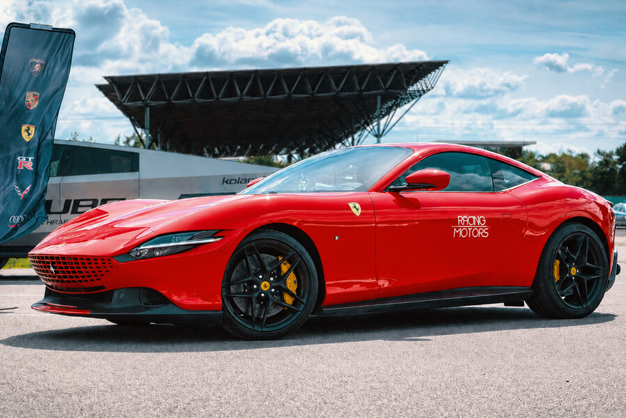 Ferrari Roma
