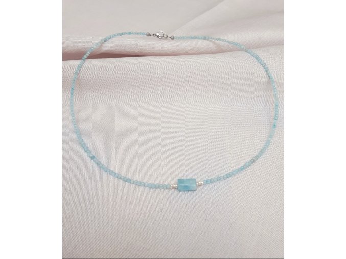 Choker náhrdelník s akvamarínem